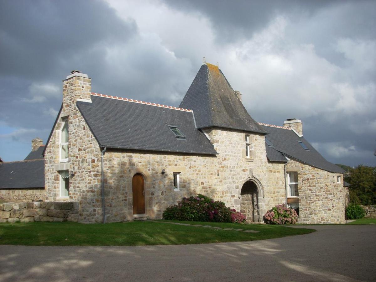 Gites Du Manoir De Goandour Crozon Eksteriør billede